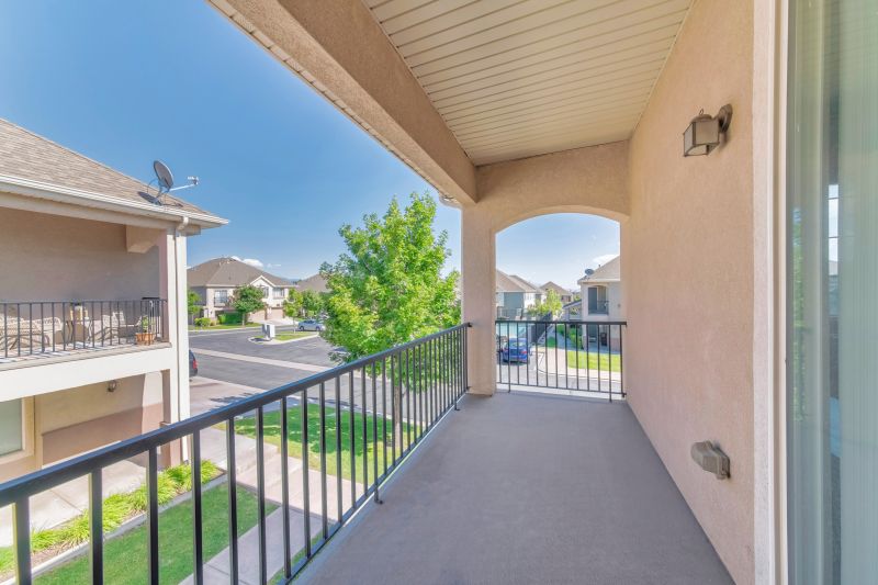 Balcony Railing Installation in Conroe, TX